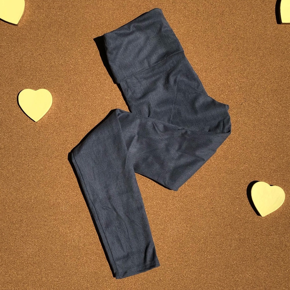 {Free People} Grey Khordney Leggings - Picture 2 of 5